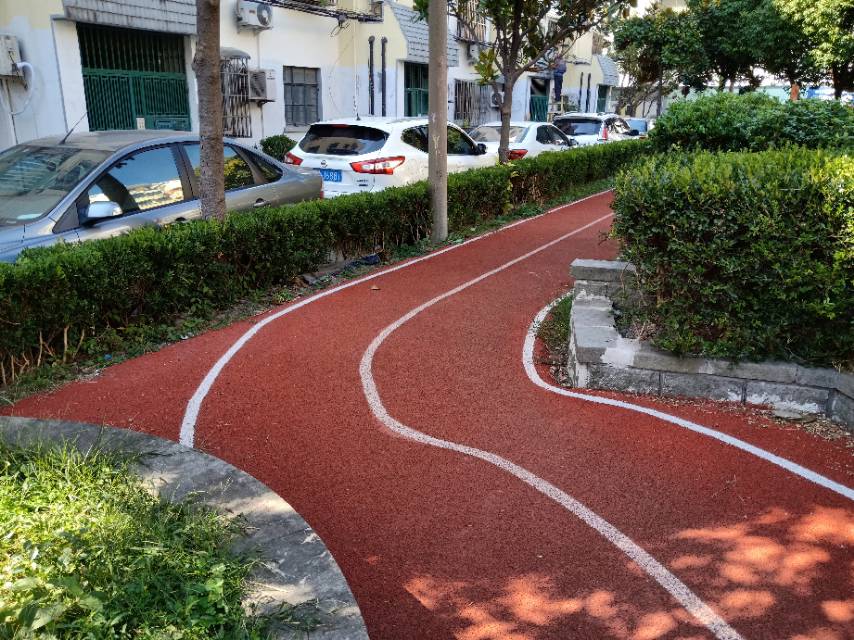 中星涼城新苑市民健身步道