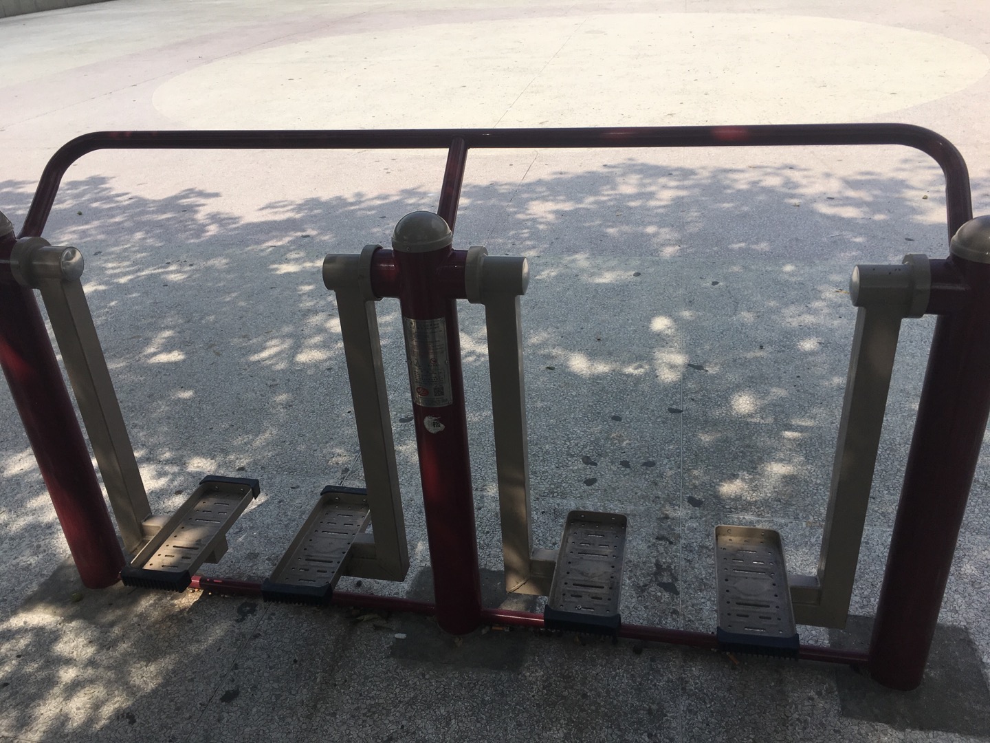 二位太空漫步機