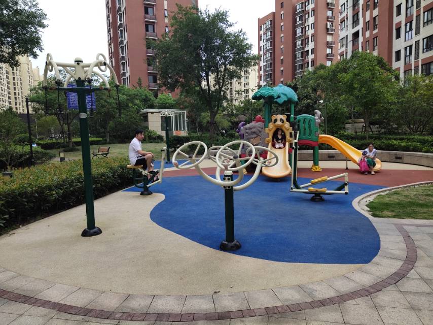 金通社區(qū)健身點（1）