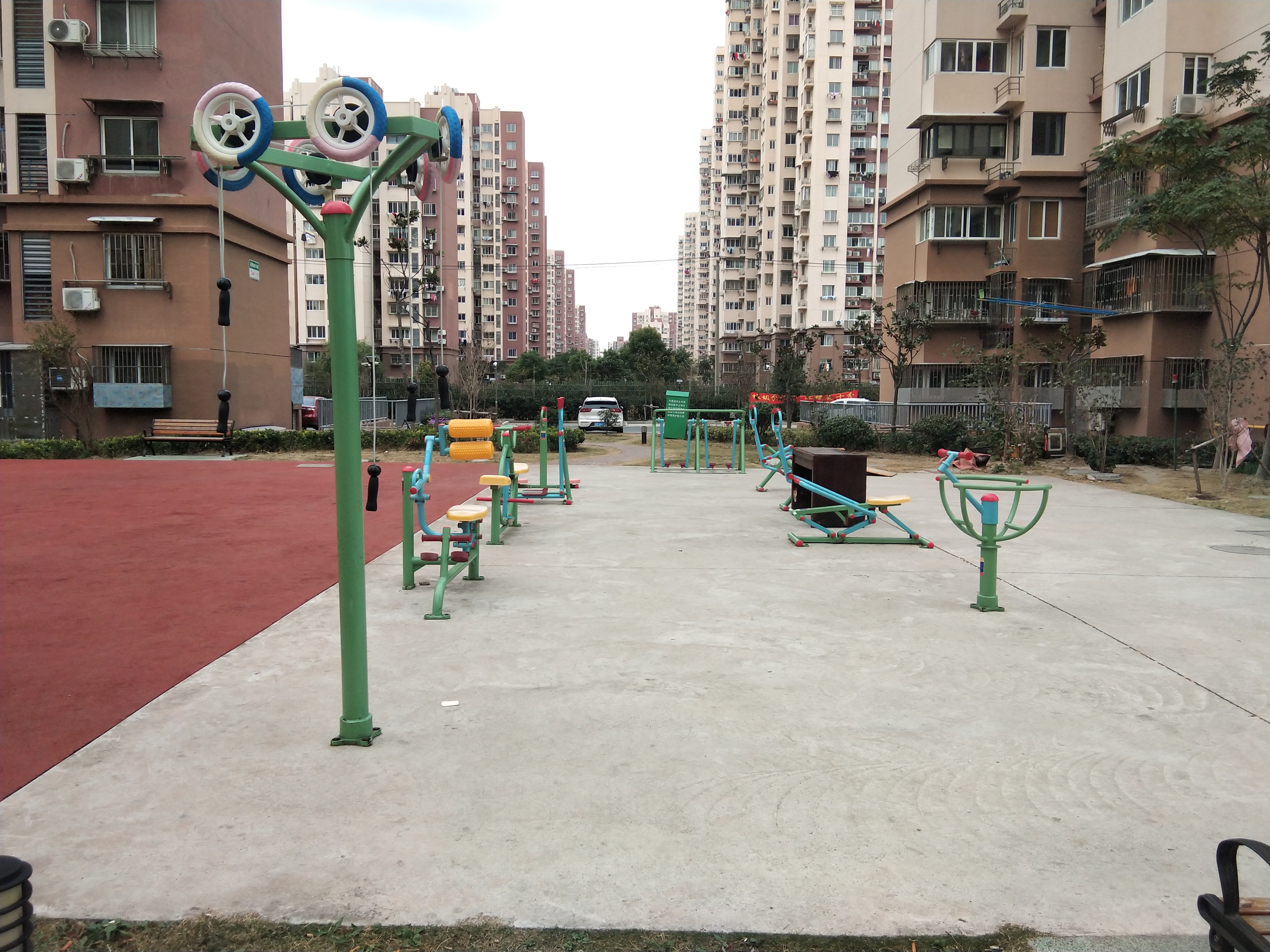 華盛里居委北區(qū)健身點