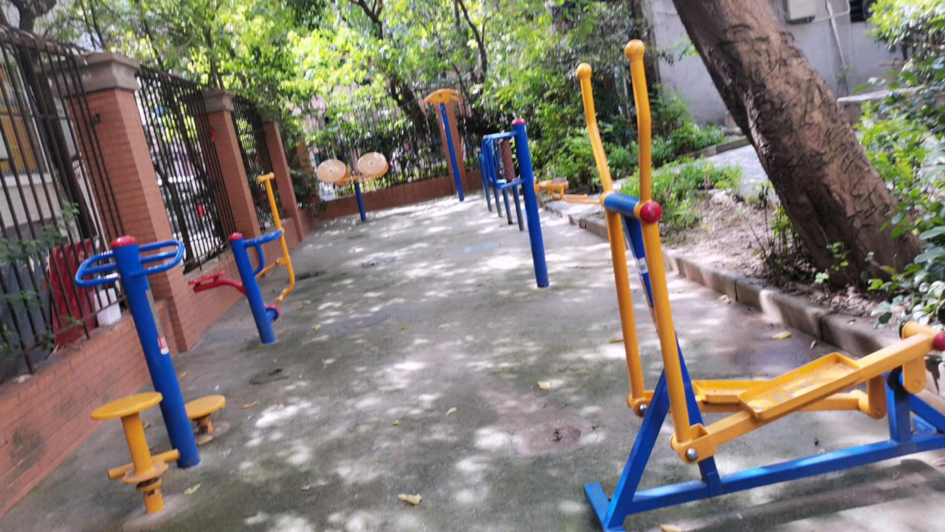 北梅園健身苑點(diǎn)