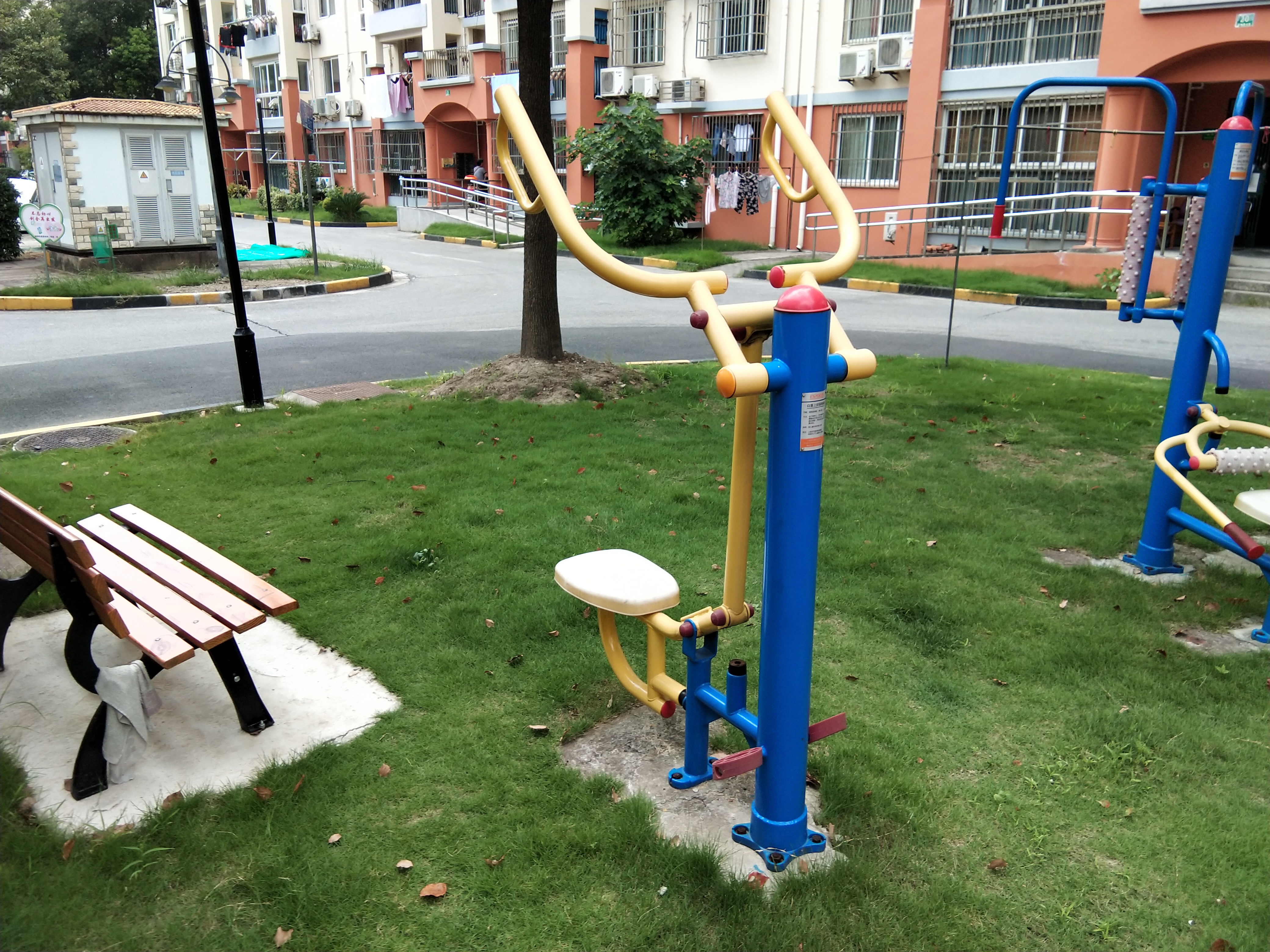 自重上肢鍛煉器