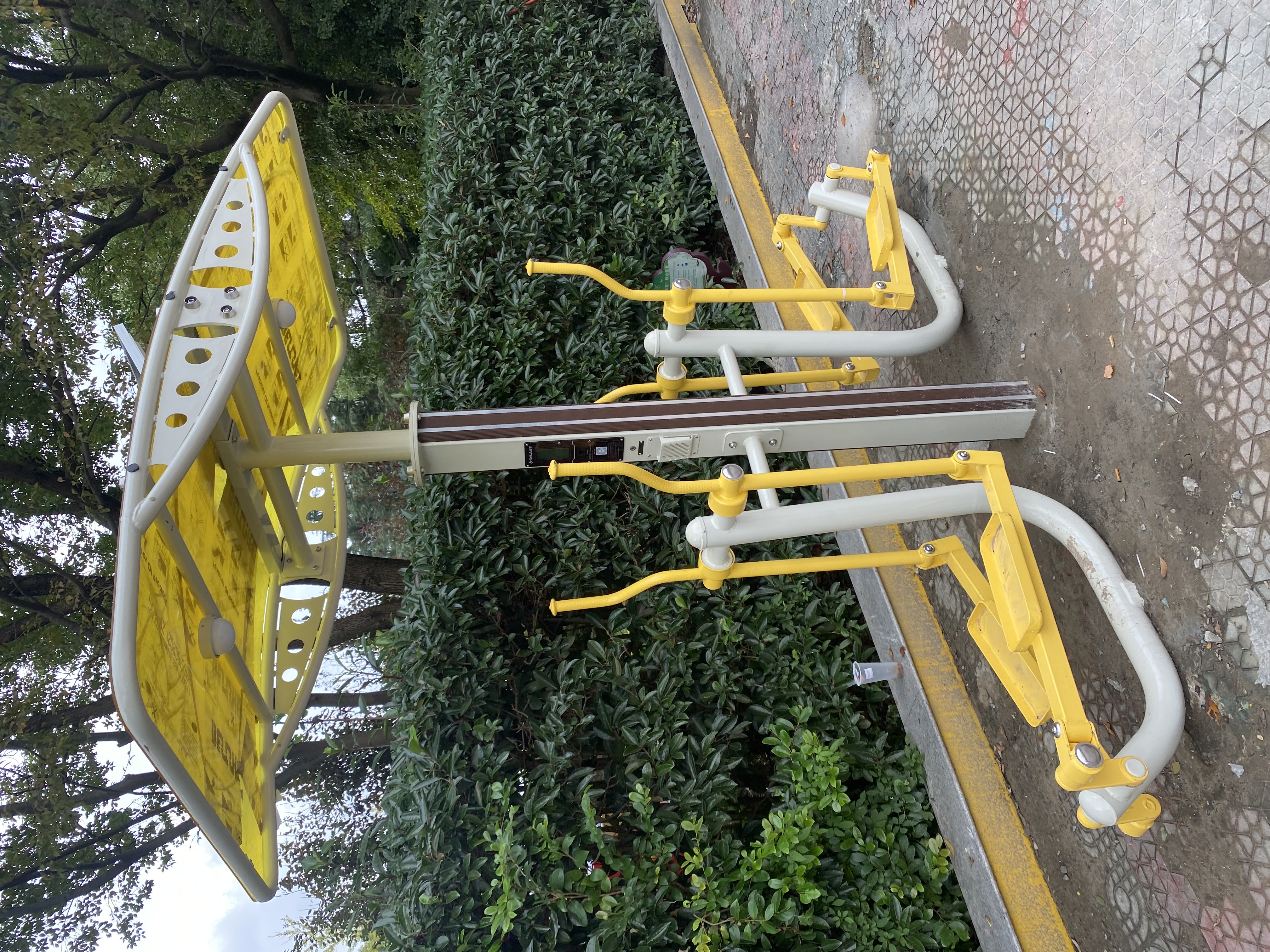 雙位智能橢圓漫步機(jī)