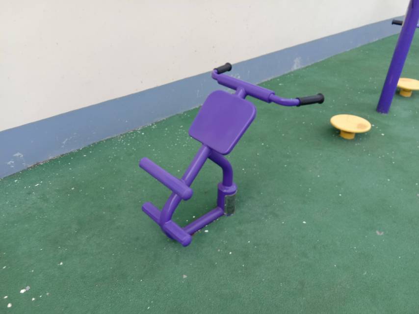 背肌訓(xùn)練器