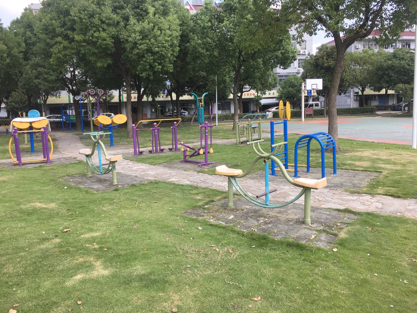 五厙社區(qū)健身苑