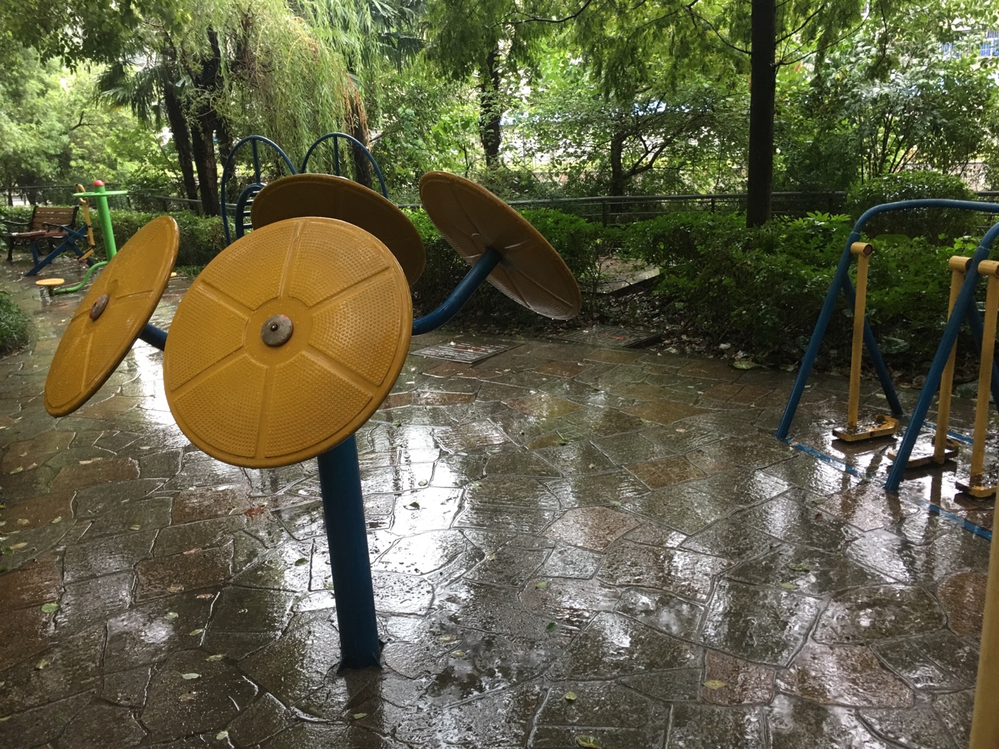 清峪社區(qū)健身苑點(diǎn)（5）