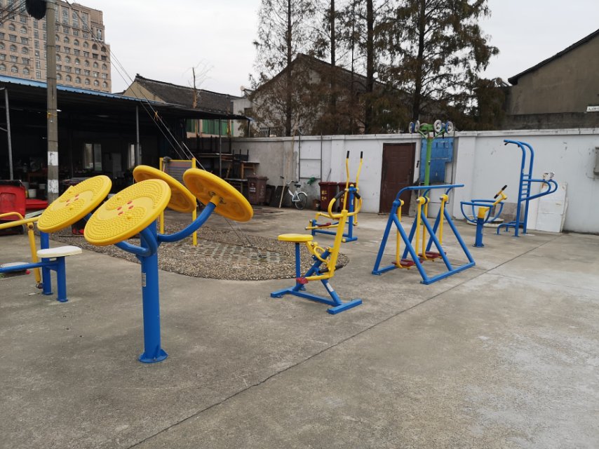 梅園村村委會健身點