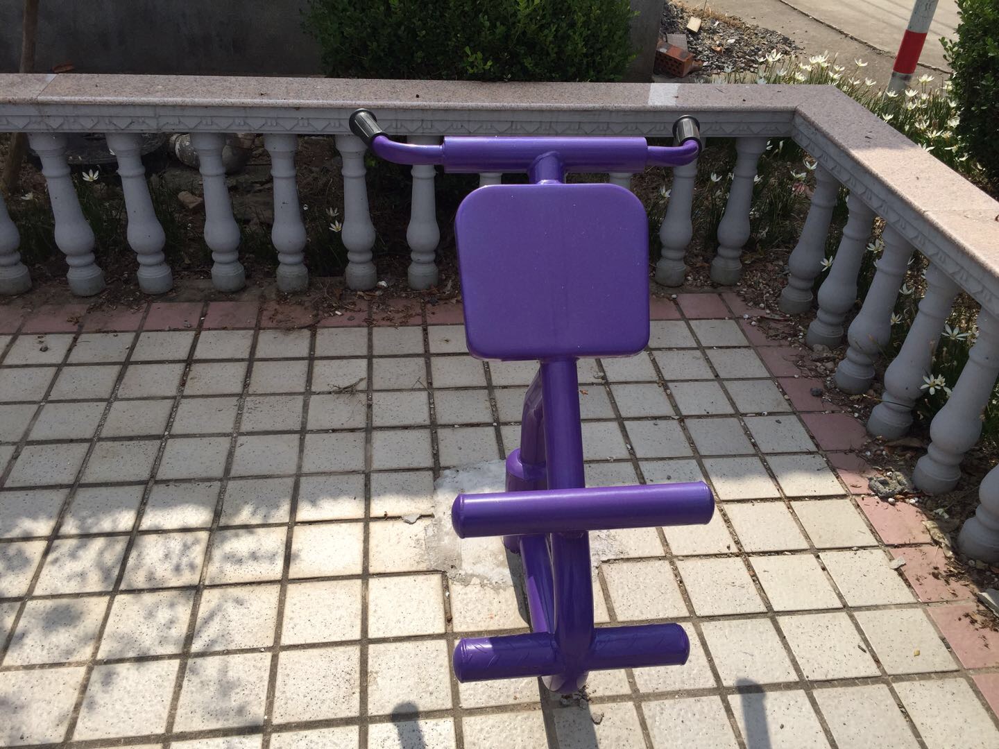 背肌訓(xùn)練器