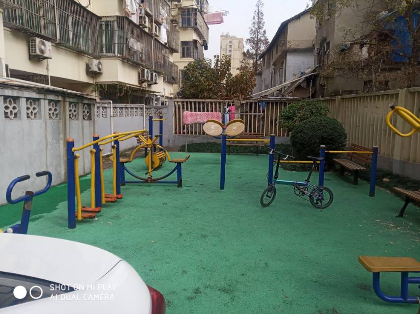 新雅路90弄健身點(diǎn)