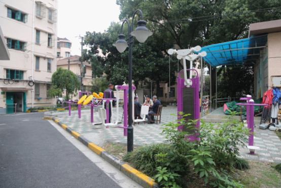 莘松六村健身點(diǎn)