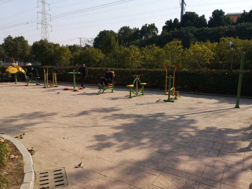 張衡公園健身苑點(diǎn)