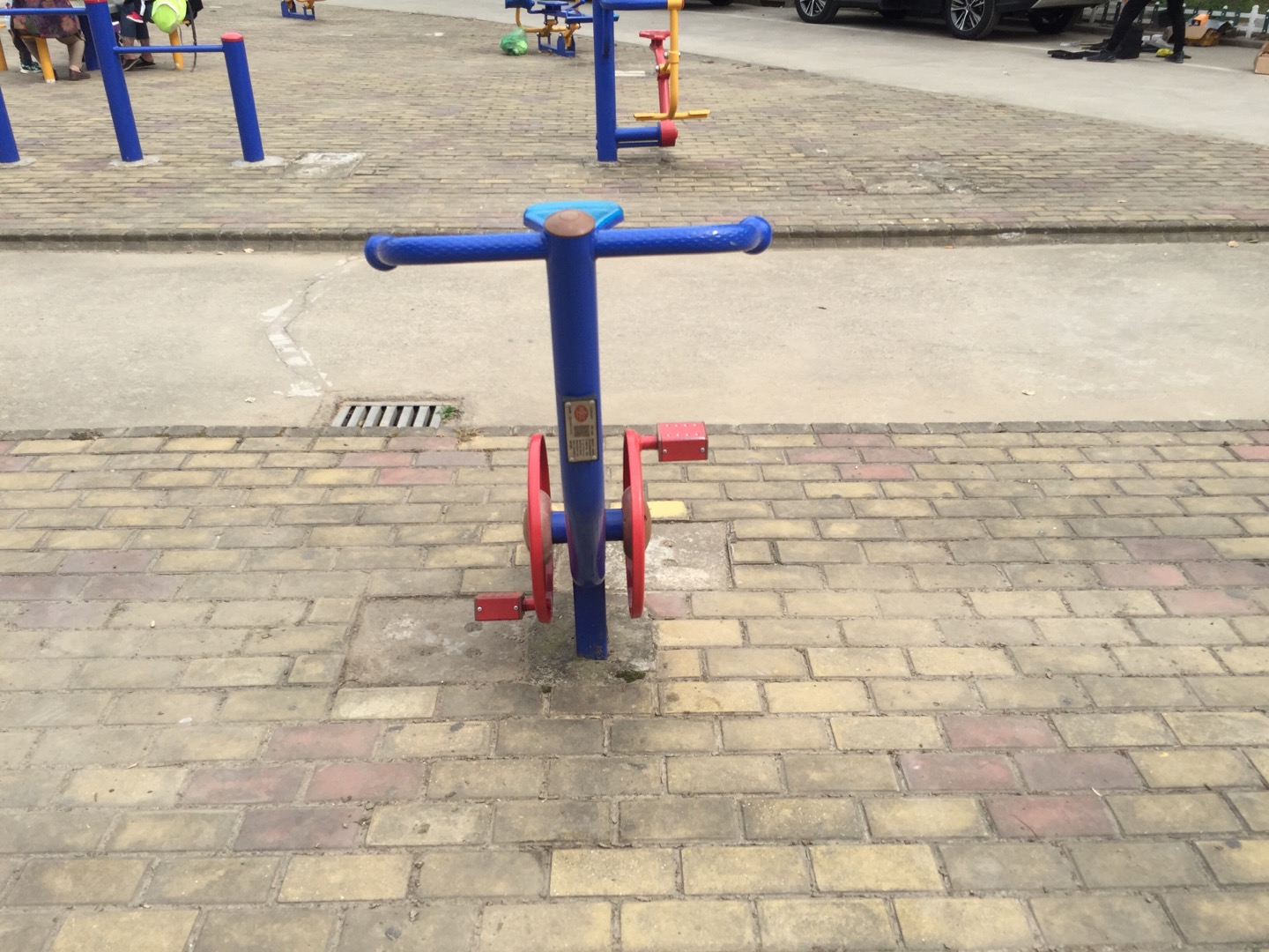 直立健身車(chē)