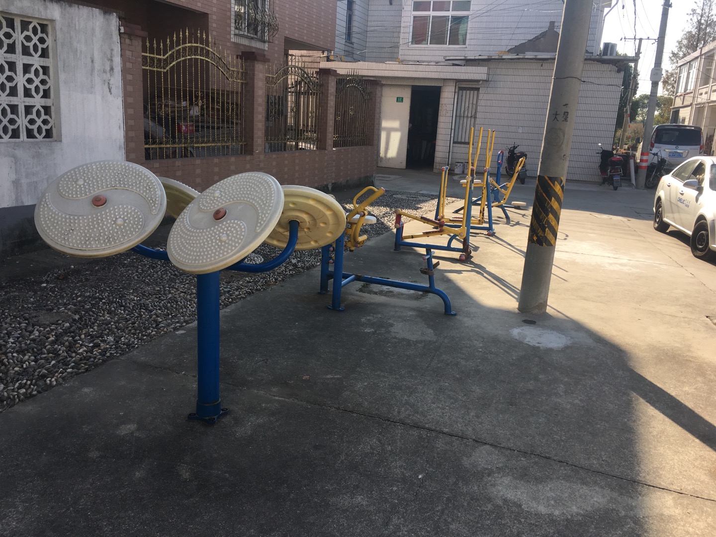 大星村6隊(duì)健身點(diǎn)1