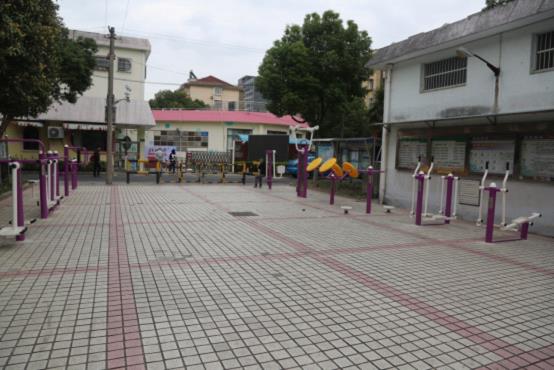 莘松四村居委廣場健身點(diǎn)