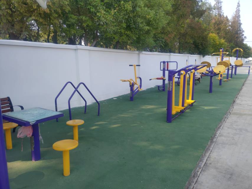 新海鎮(zhèn)萬元村益智健身點(diǎn)