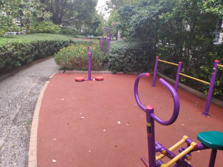 靜安區(qū)彭浦鎮(zhèn)陽(yáng)城貴都居委健身點(diǎn)（陽(yáng)城路388弄）