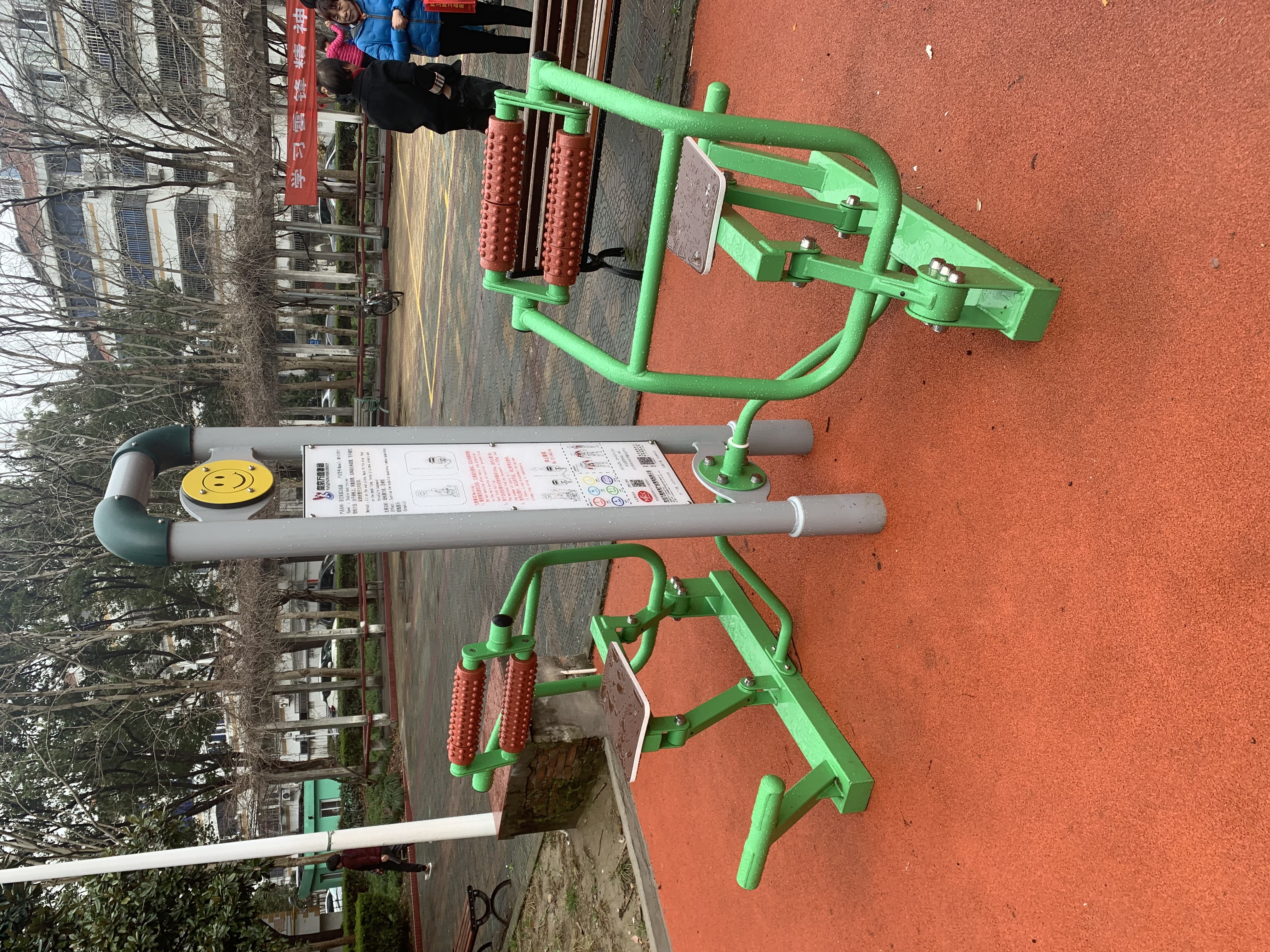 雙位背部訓(xùn)練器