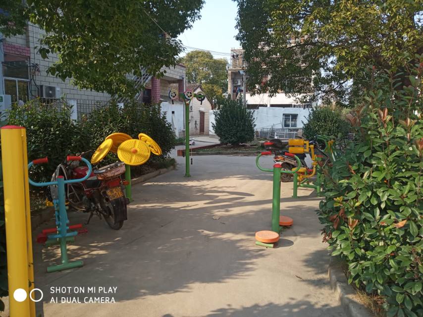 機(jī)口村四隊(duì)健身點(diǎn)