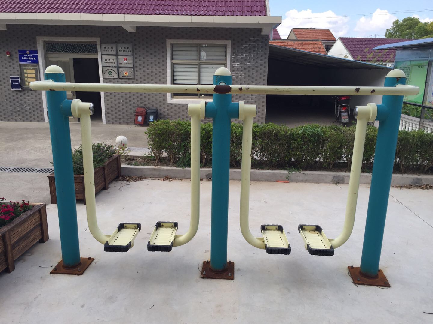 雙位太空漫步機(jī)