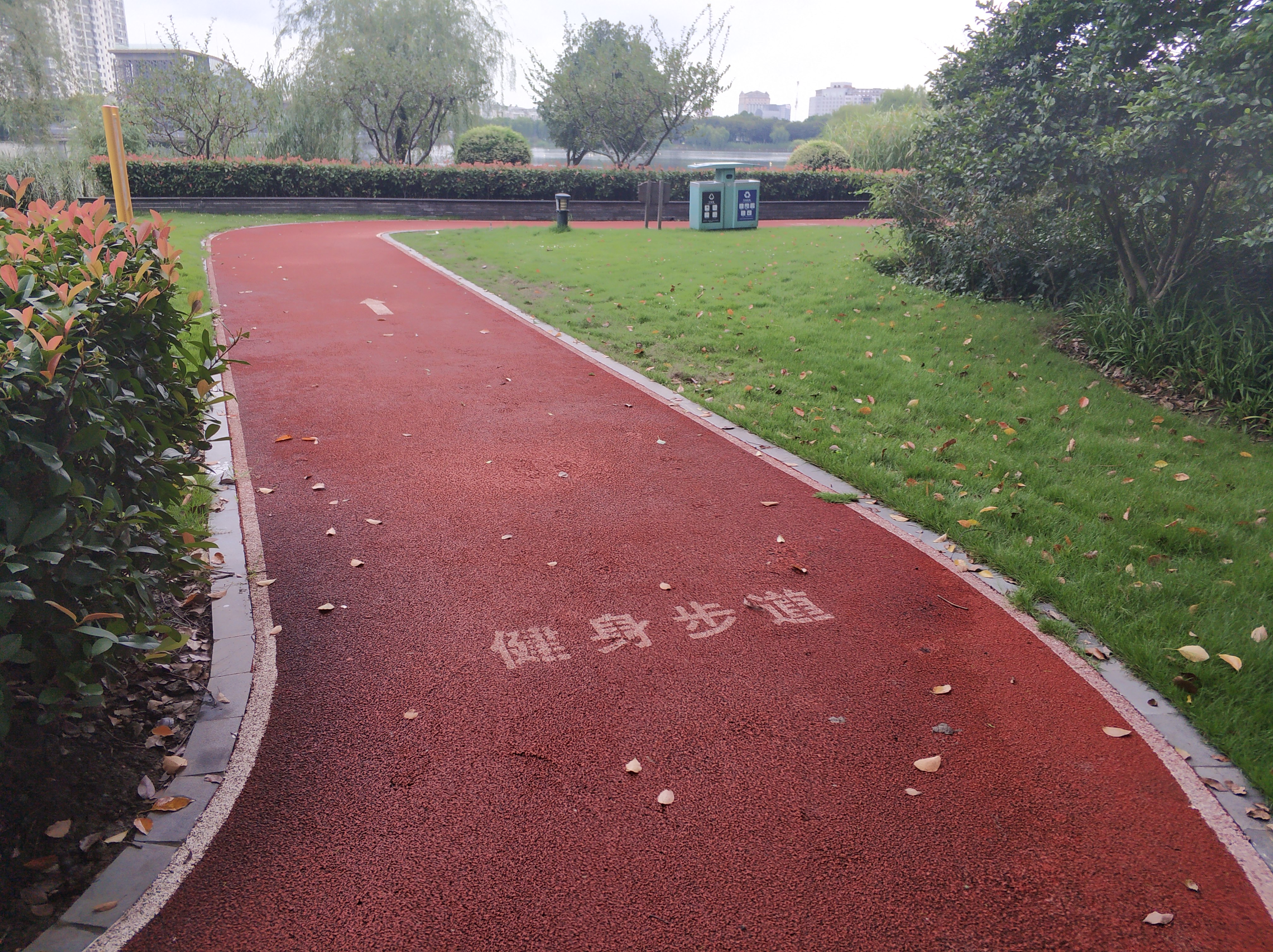 夏陽湖百姓健身步道