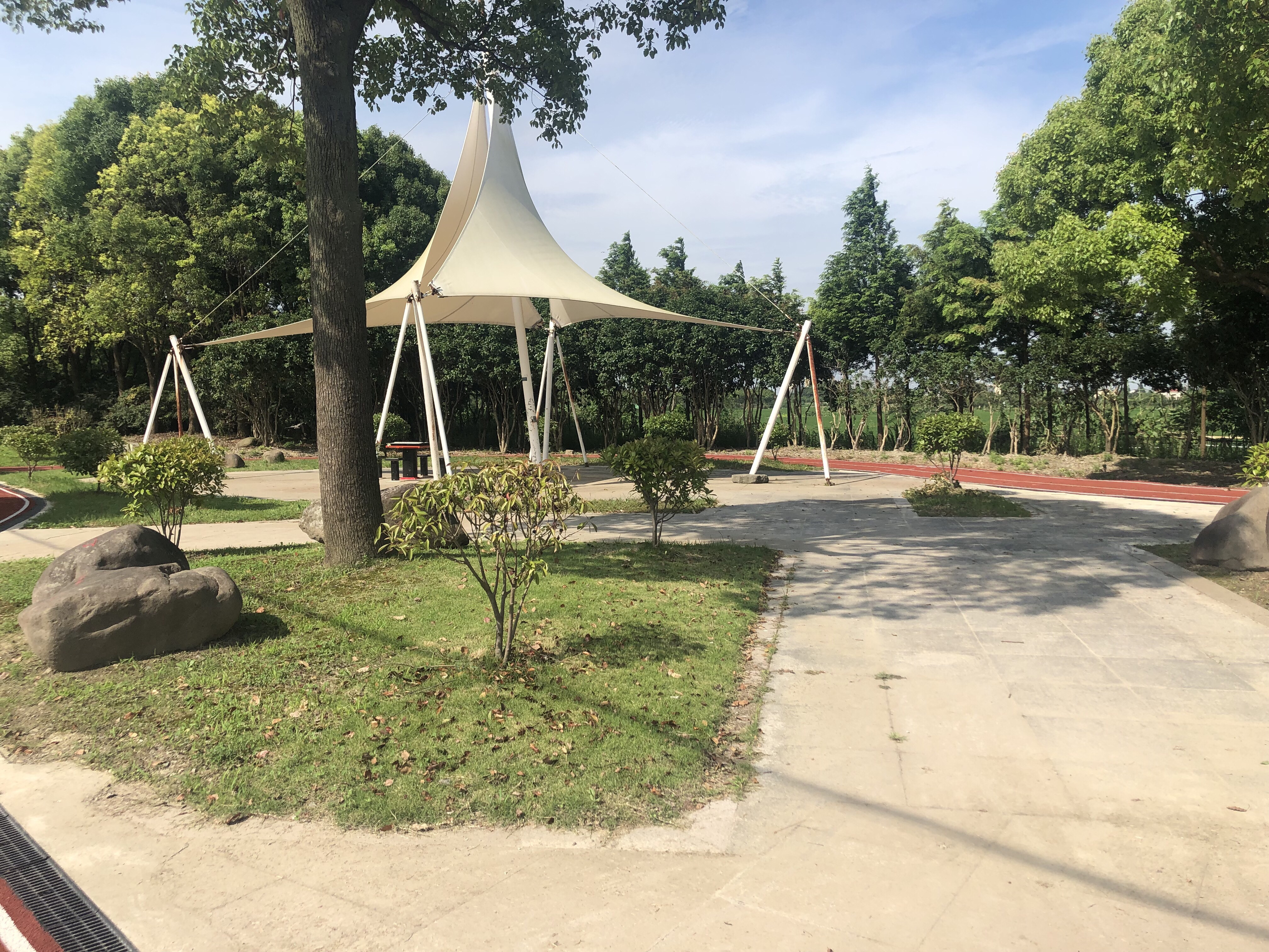 莊良路第三步道