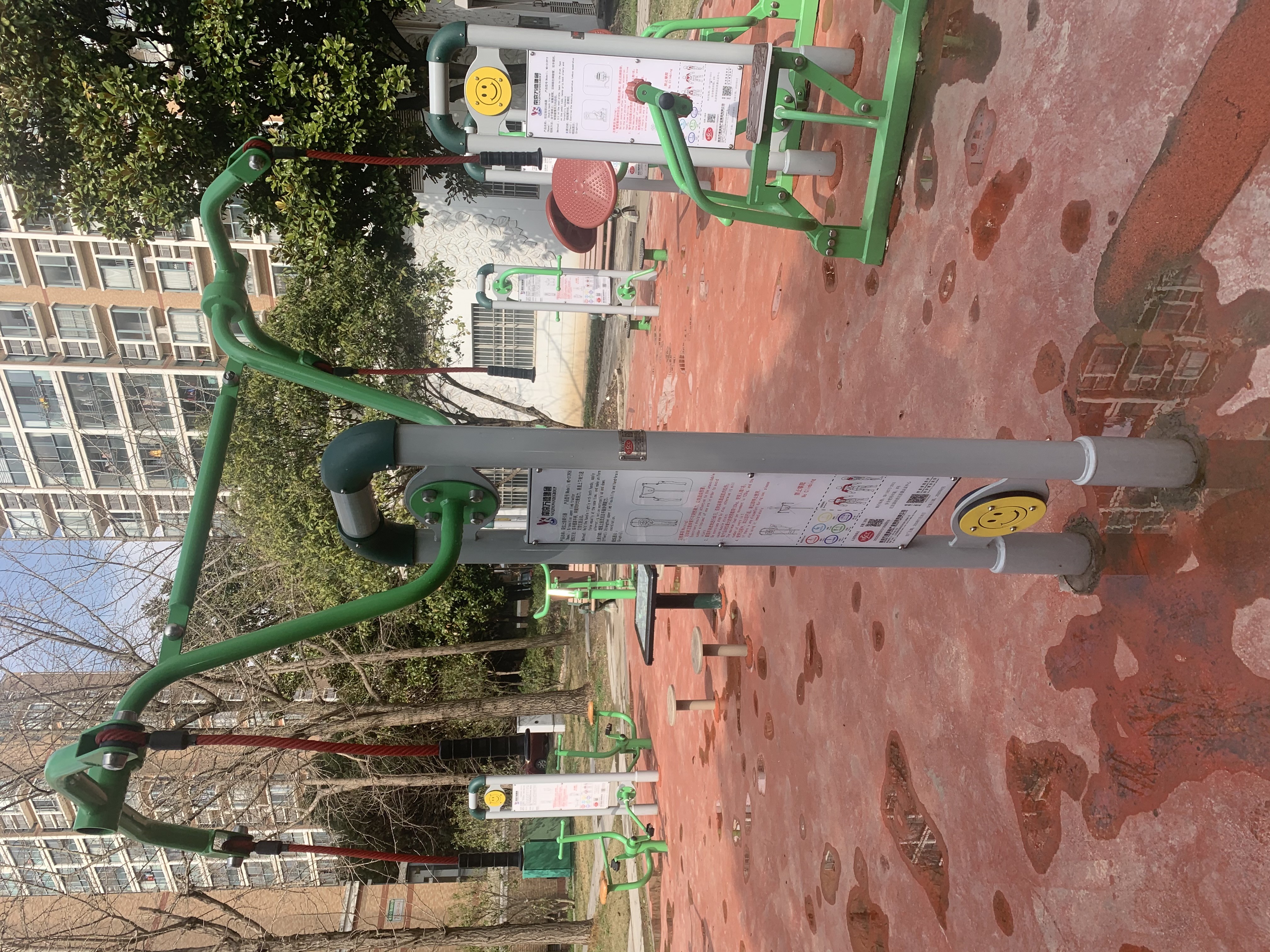 雙位上肢牽引器