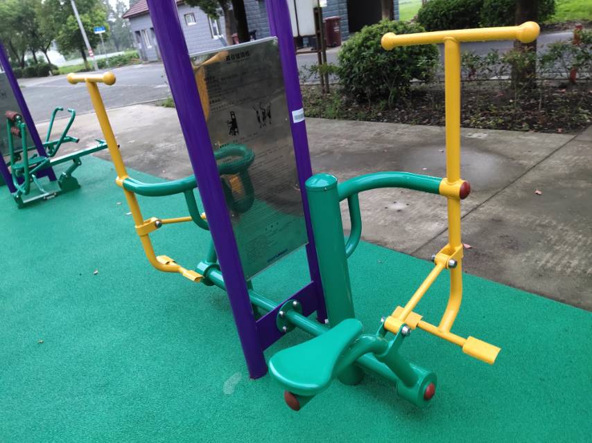 雙位健騎機(jī)