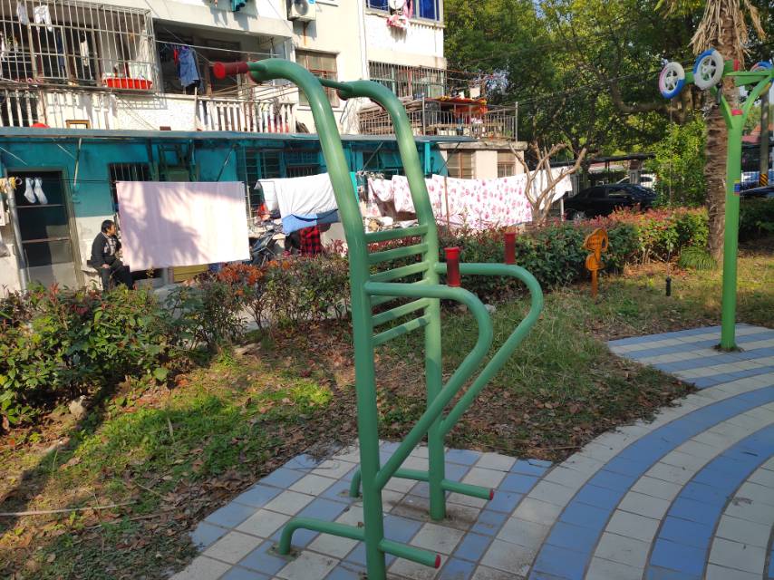 多功能訓(xùn)練器