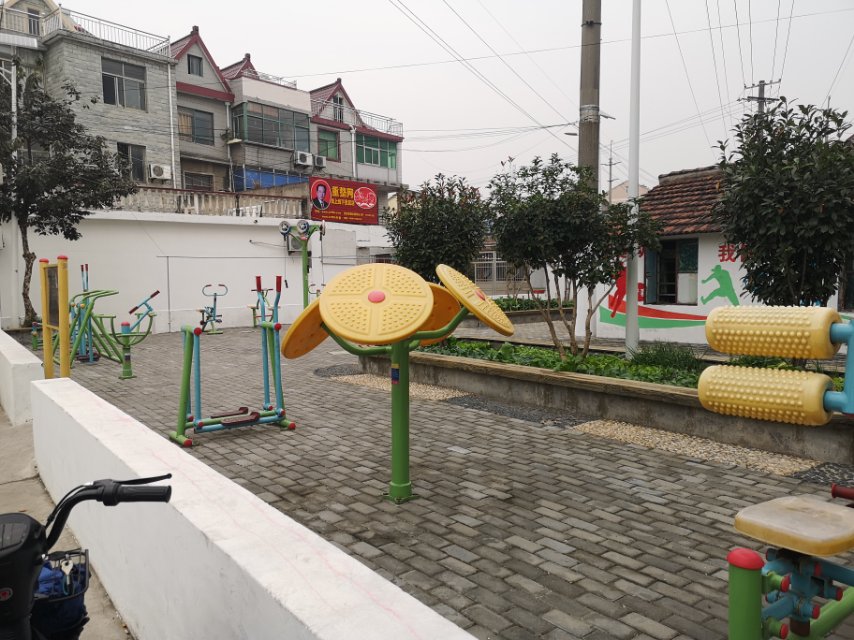 航東村十一組健身苑點