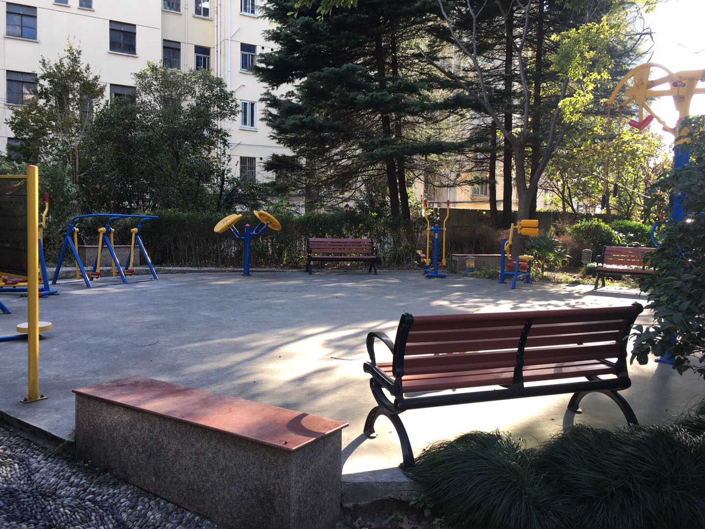 羅山一居健身點