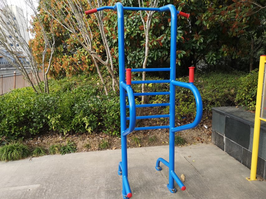 多功能訓(xùn)練器