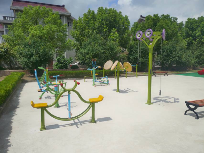 墨玉社區(qū)健身點