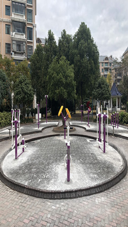 東明小區(qū)健身點(diǎn)