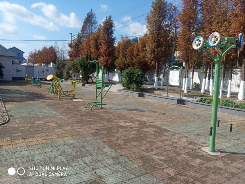 前進(jìn)村東窯隊(duì)健身點(diǎn)