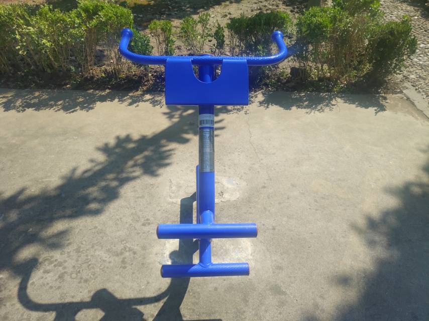 背肌訓(xùn)練器