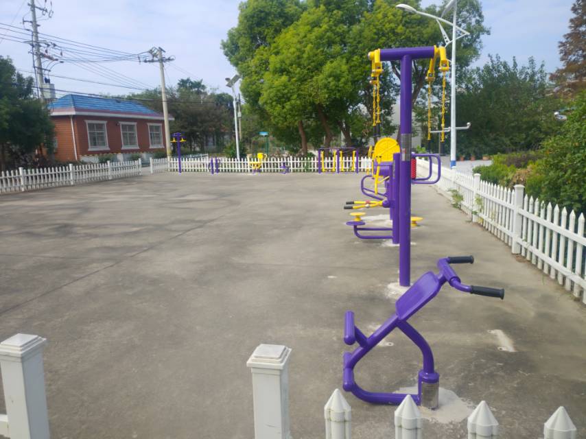 新河鎮(zhèn)群英村健身點(diǎn)