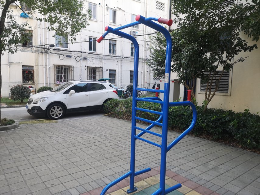 多功能訓(xùn)練器