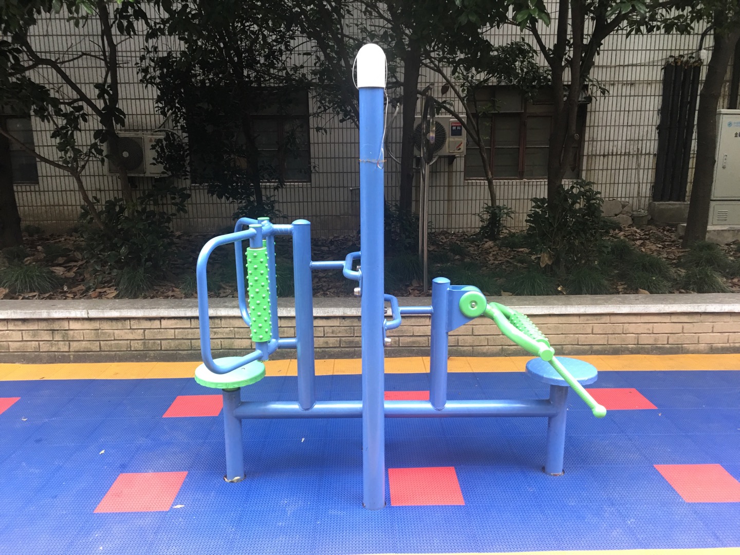 雙立柱腰背按摩器