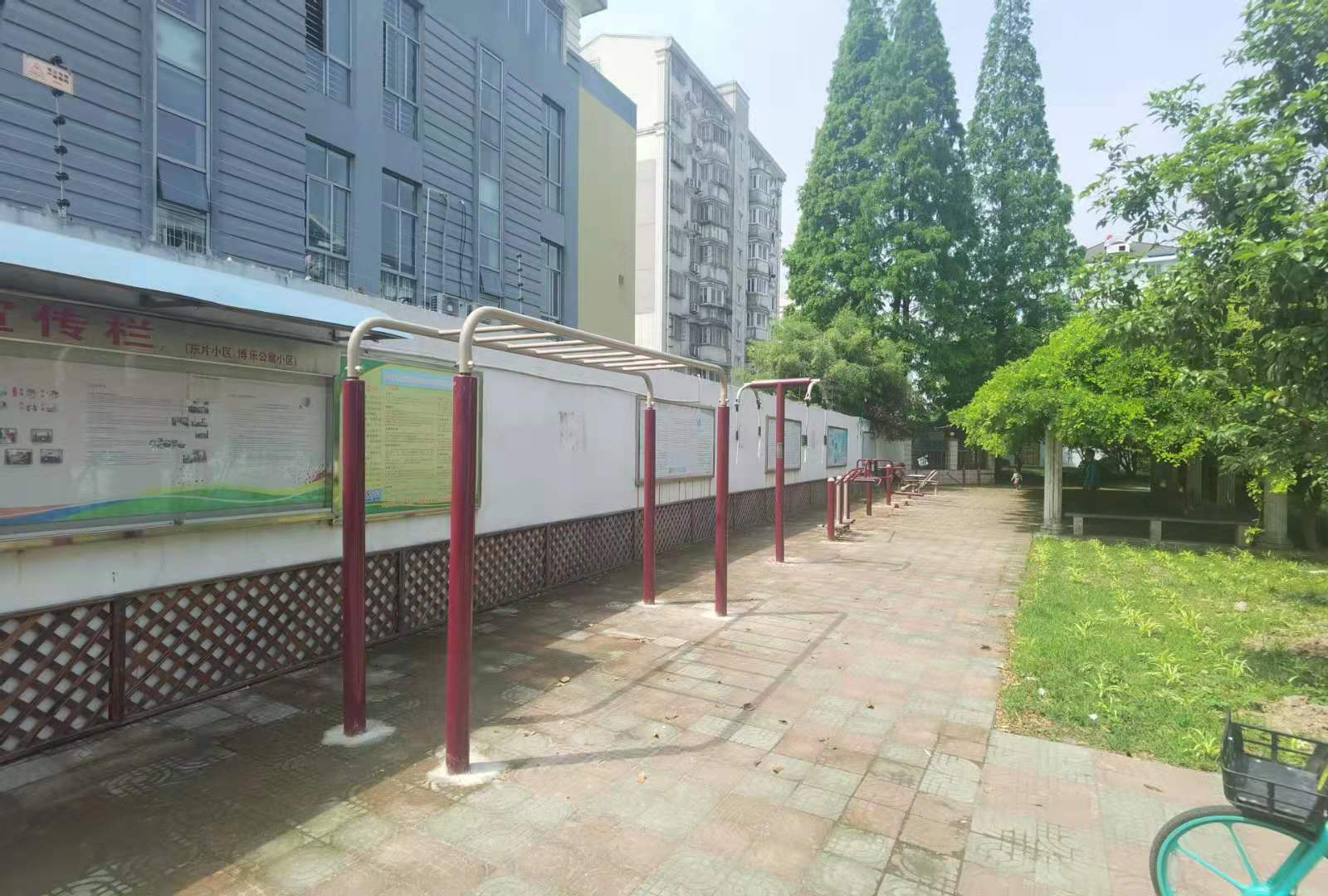 李園二村小花園健身點(diǎn)