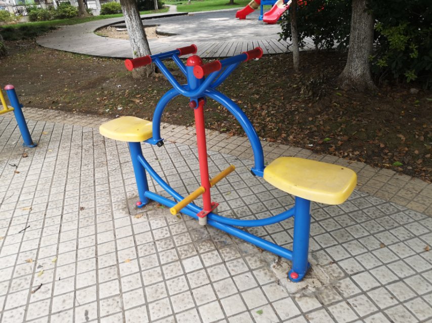 下肢訓(xùn)練器