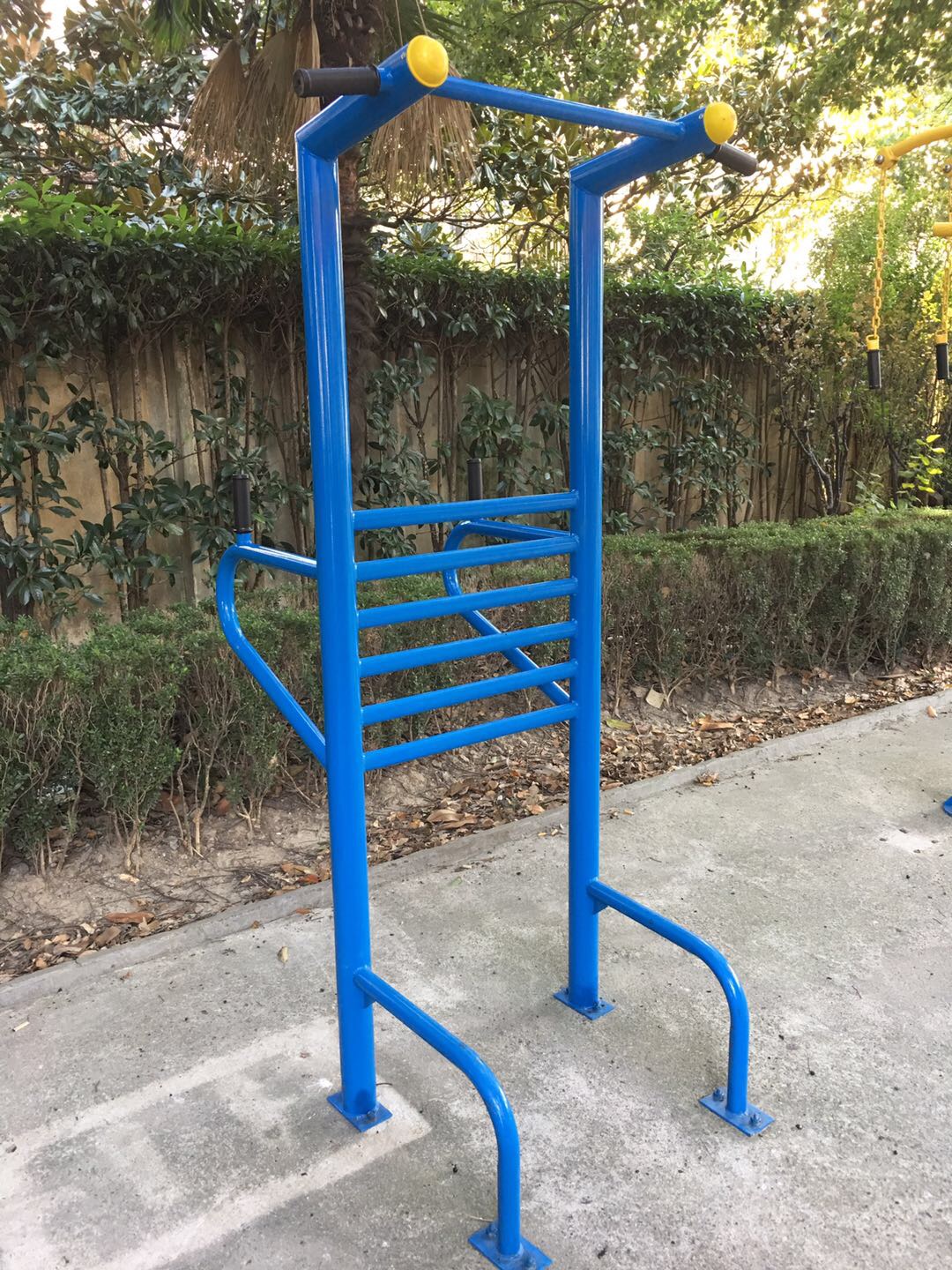 多功能訓(xùn)練器