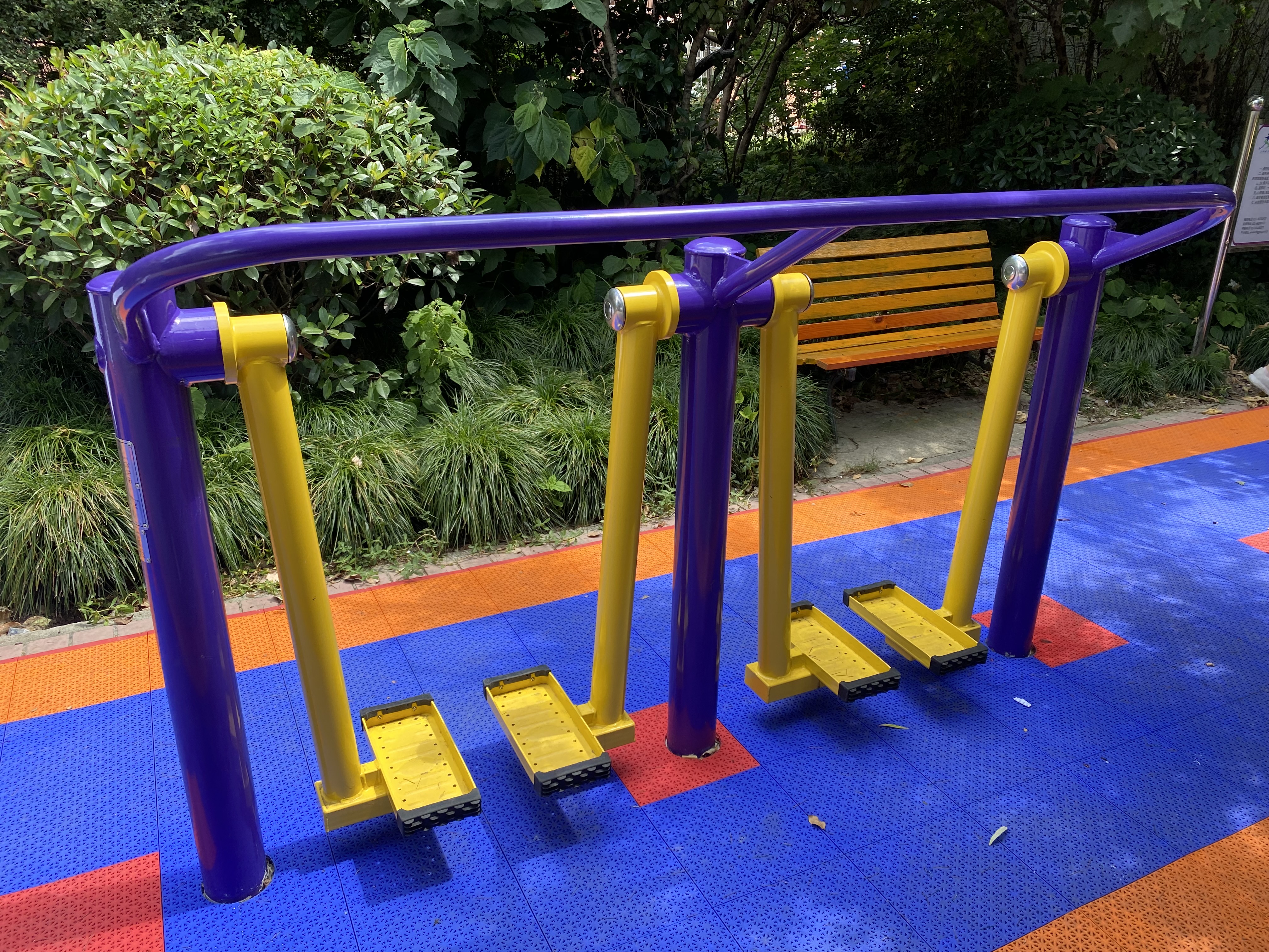 太空漫步機(jī)