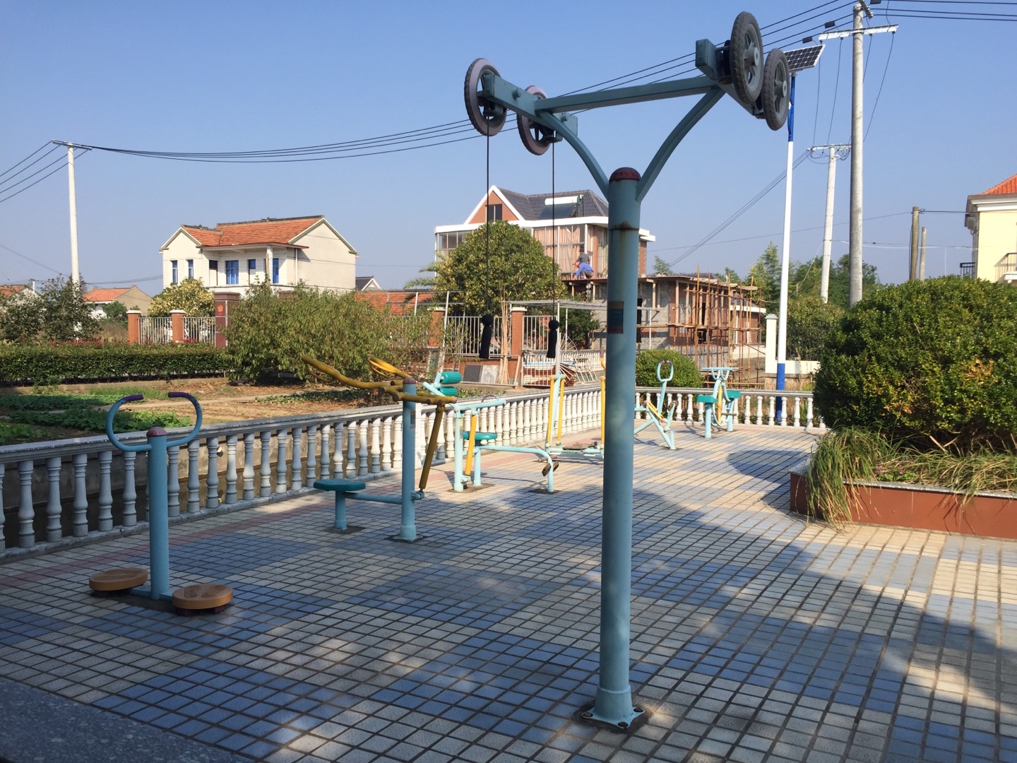 新永村八組健身點(diǎn)