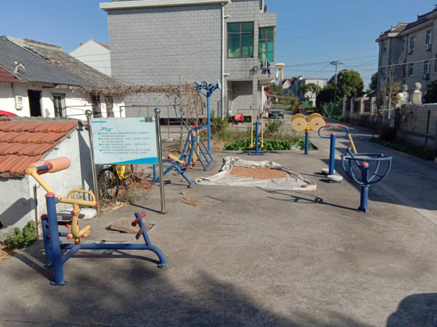 紅三村17組長興217號前健身路徑