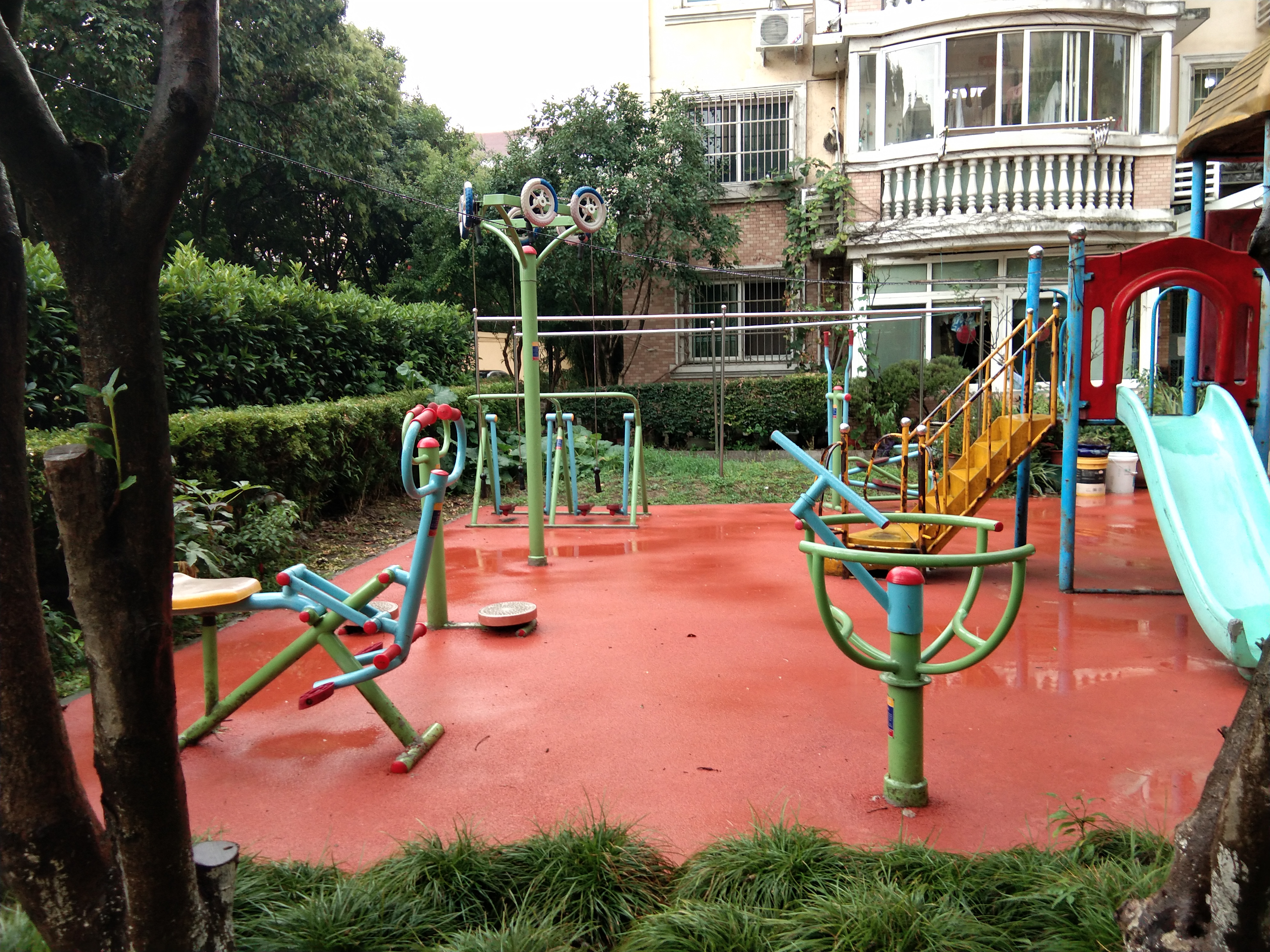 西環(huán)公寓健身點(diǎn)