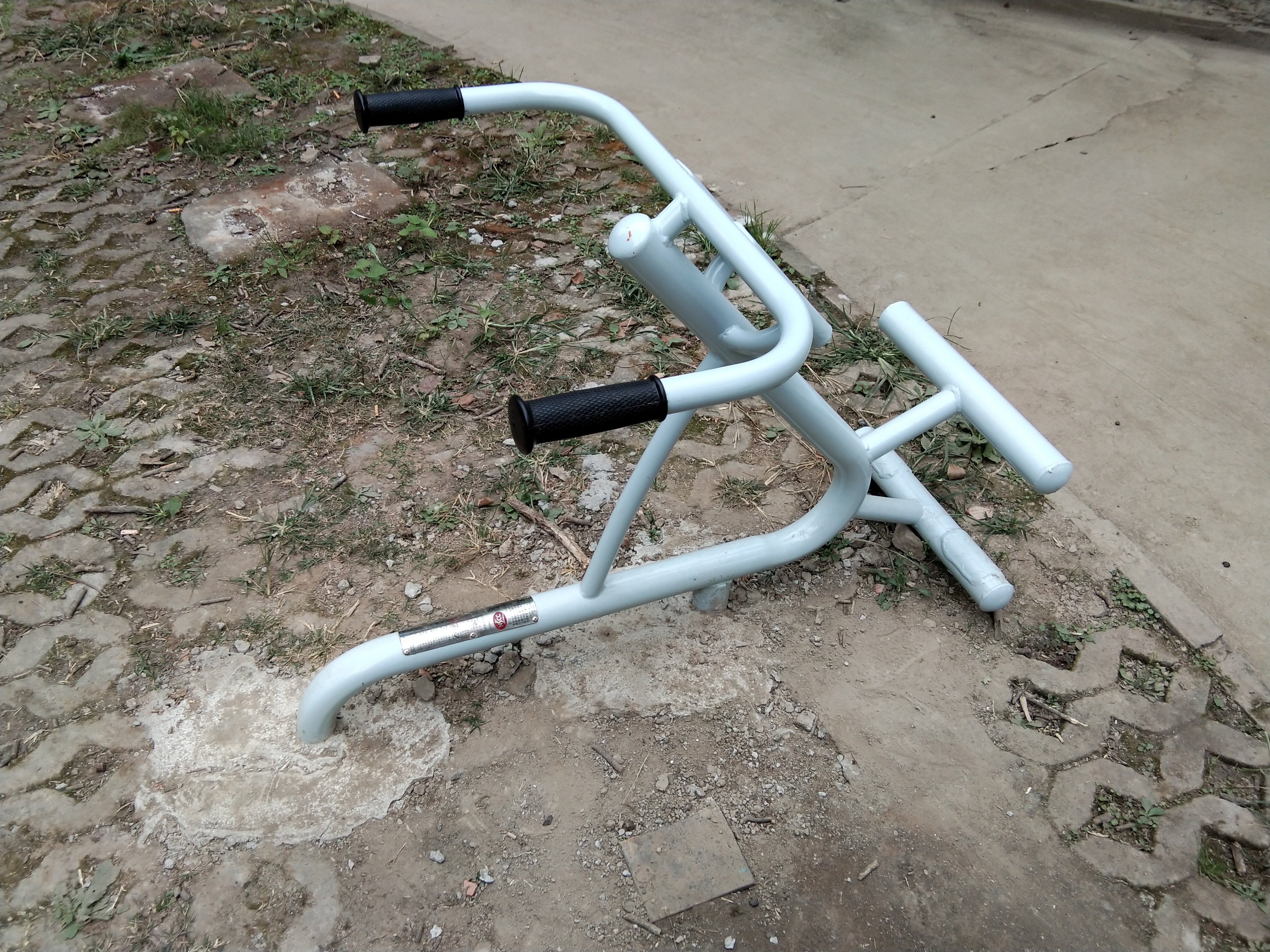 腹背訓(xùn)練器