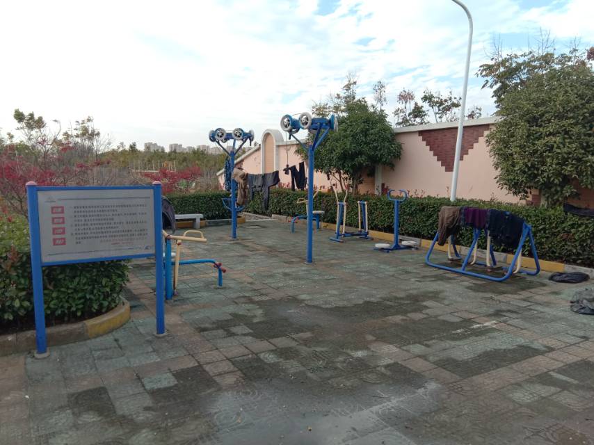 塘路村老年活動(dòng)室