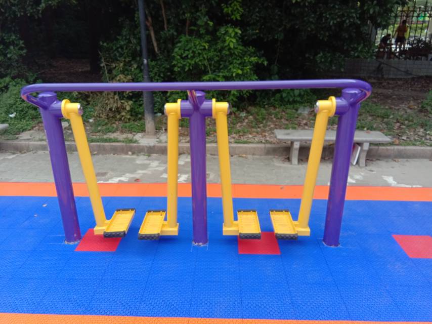 太空漫步機(jī)