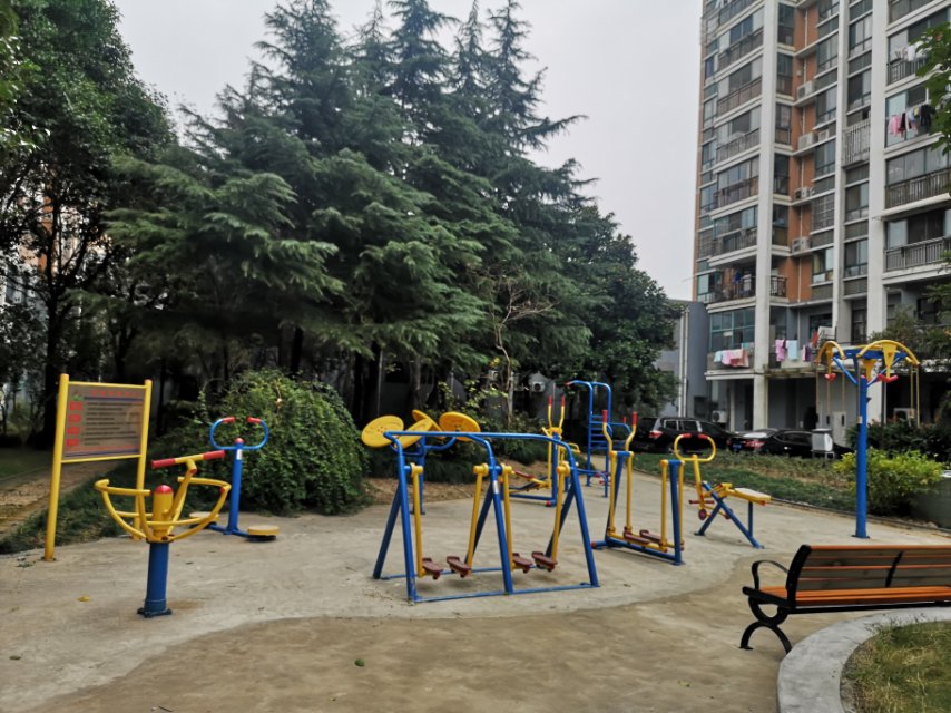 聚鑫苑健身苑點