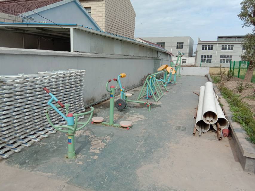 果園村224號村委會健身路徑